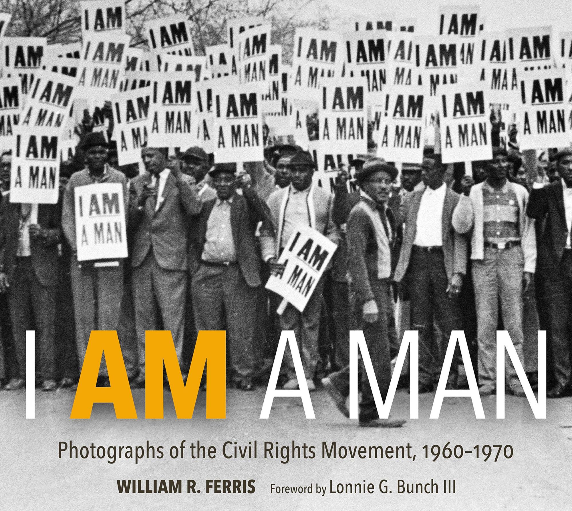 protestors with "I Am a Man" signs