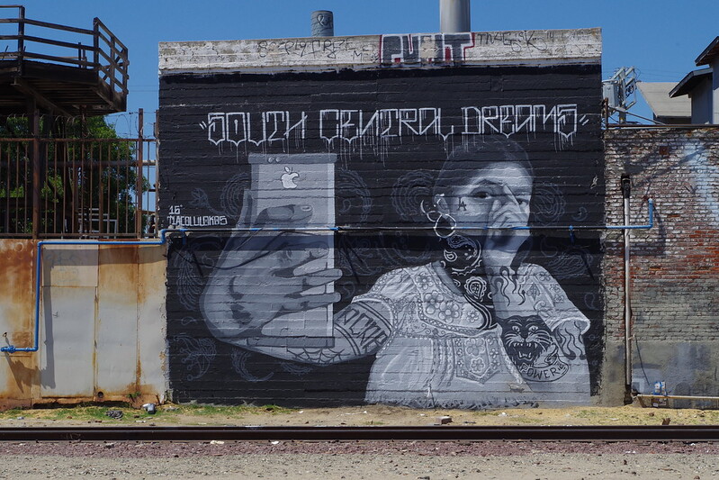 "South Central Dreams" mural  | joey zanotti/Flickr/Creative Commons