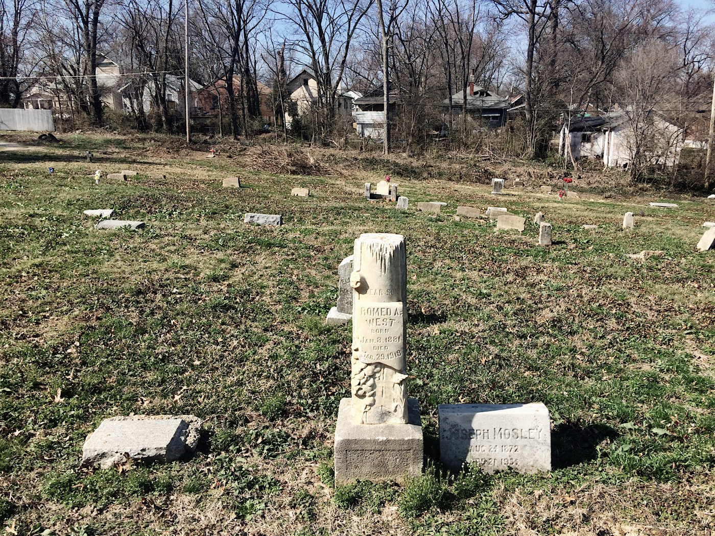 Greenwood Cemetery, St. Louis. [Zach Mortice]